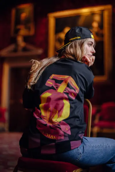 lifestyle photoVICE Essential Tee - Black