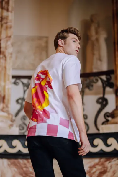 lifestyle photoVICE Essential Tee - White