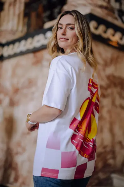 lifestyle photoVICE Essential Tee - White