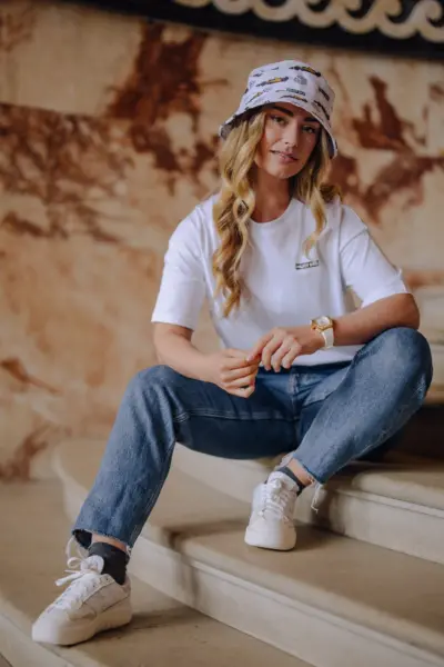 lifestyle photoVICE Essential Tee - White