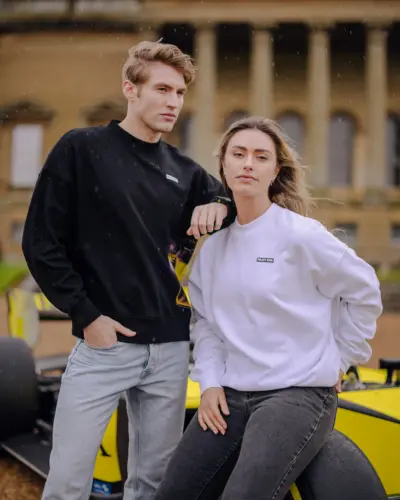 lifestyle photoLIVERY Essential Crew Neck - Black