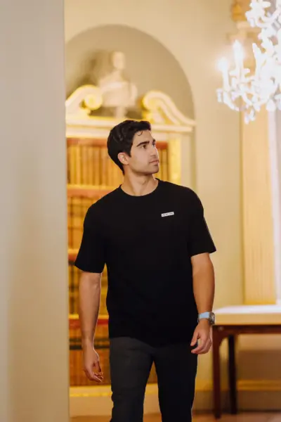 lifestyle photoSUNDAY'S Essential Tee - Black